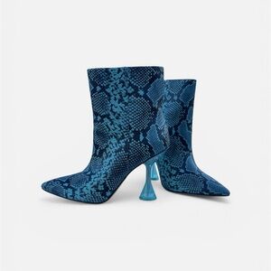 Gianni Bini Blue Snake-Print Pointed Ankle Booties